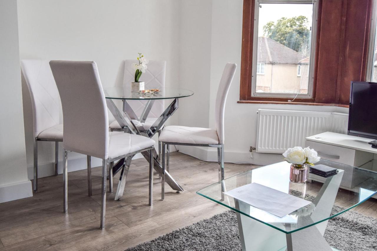 Morland Apartments - Hornchurch Londra Dış mekan fotoğraf