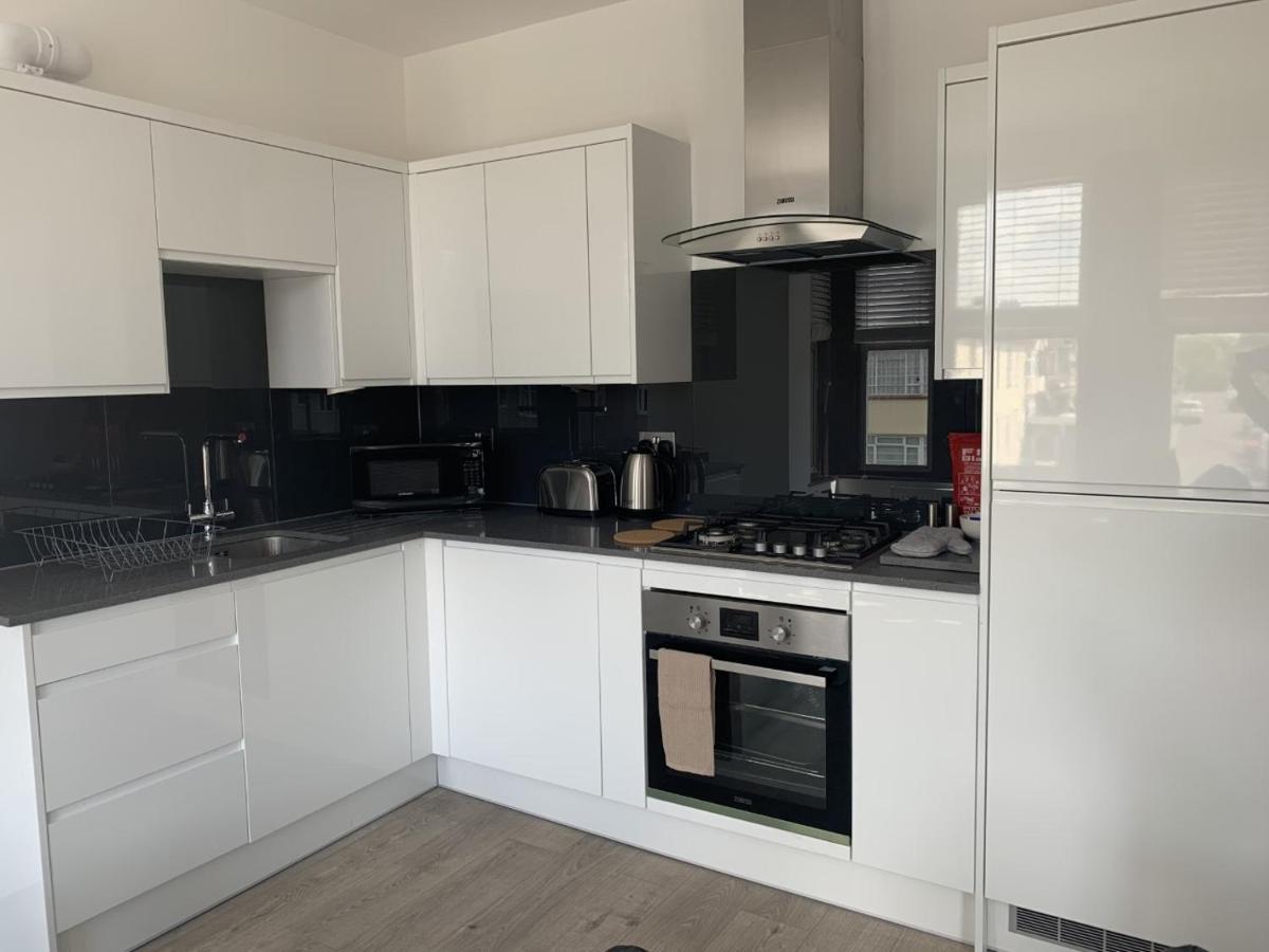 Morland Apartments - Hornchurch Londra Dış mekan fotoğraf