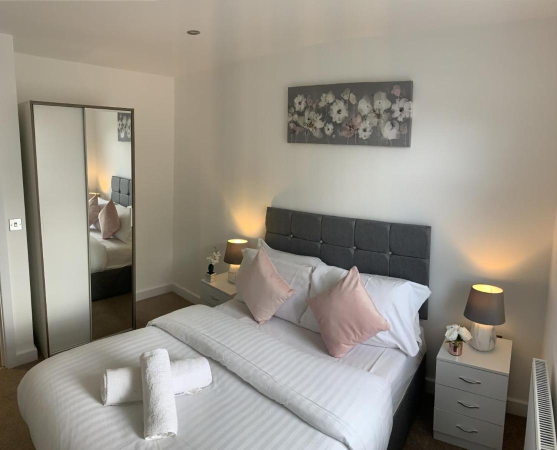 Morland Apartments - Hornchurch Londra Dış mekan fotoğraf