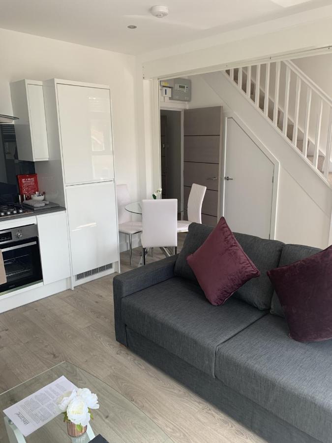 Morland Apartments - Hornchurch Londra Dış mekan fotoğraf