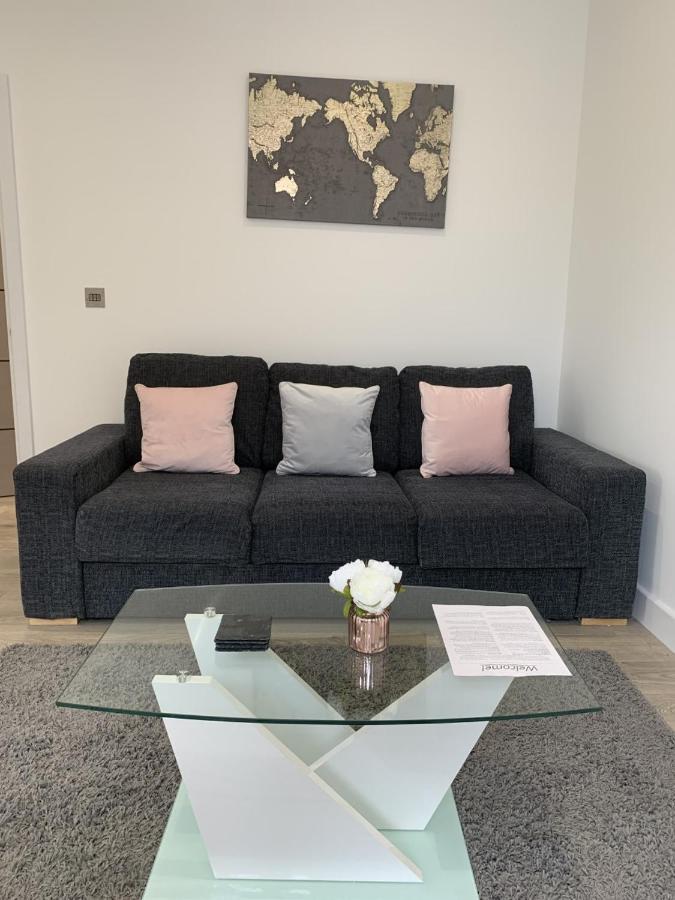 Morland Apartments - Hornchurch Londra Dış mekan fotoğraf