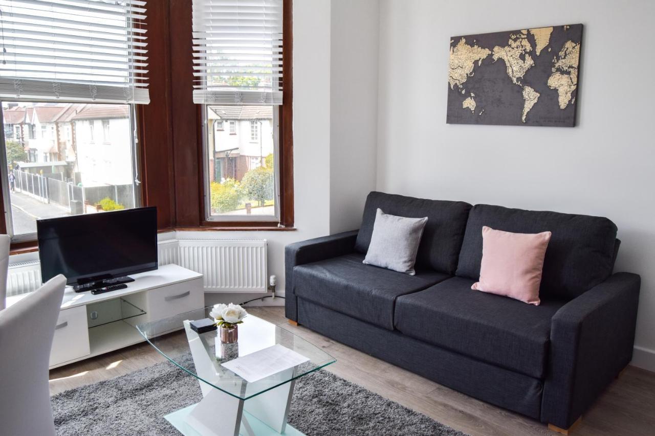 Morland Apartments - Hornchurch Londra Dış mekan fotoğraf