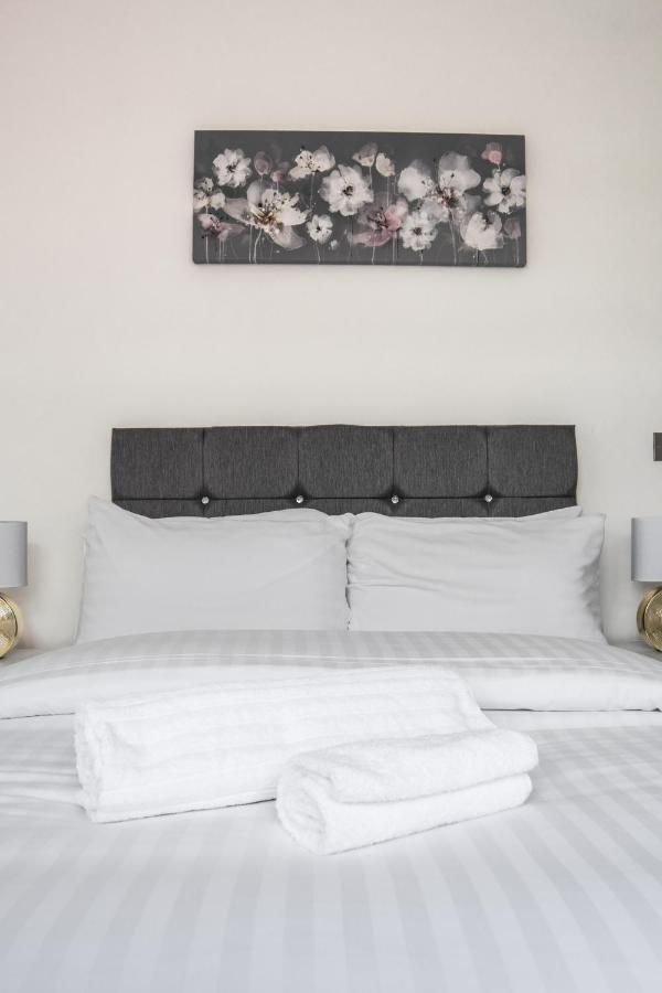 Morland Apartments - Hornchurch Londra Dış mekan fotoğraf