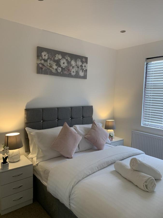 Morland Apartments - Hornchurch Londra Dış mekan fotoğraf