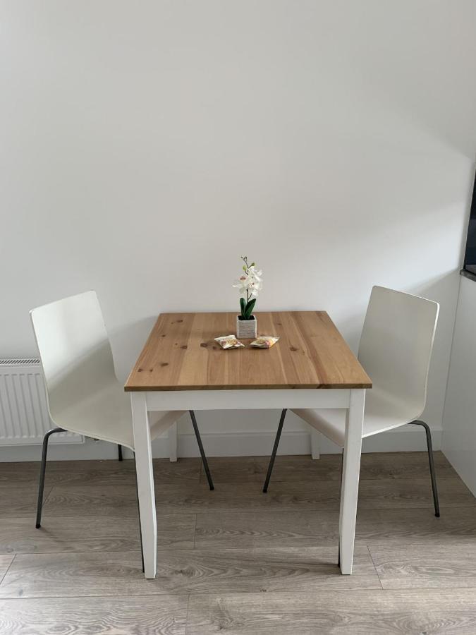 Morland Apartments - Hornchurch Londra Dış mekan fotoğraf